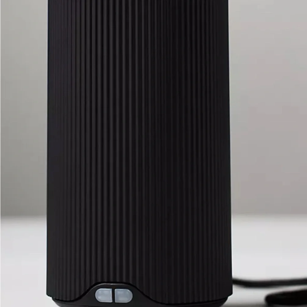 Pura Black Smart Fragrance Diffuser